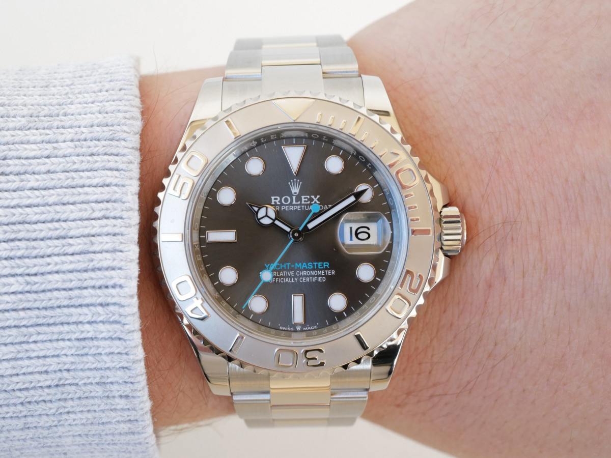 Швейцарские часы Rolex Yacht-Master 40 Rhodium Dial Platinum Bezel