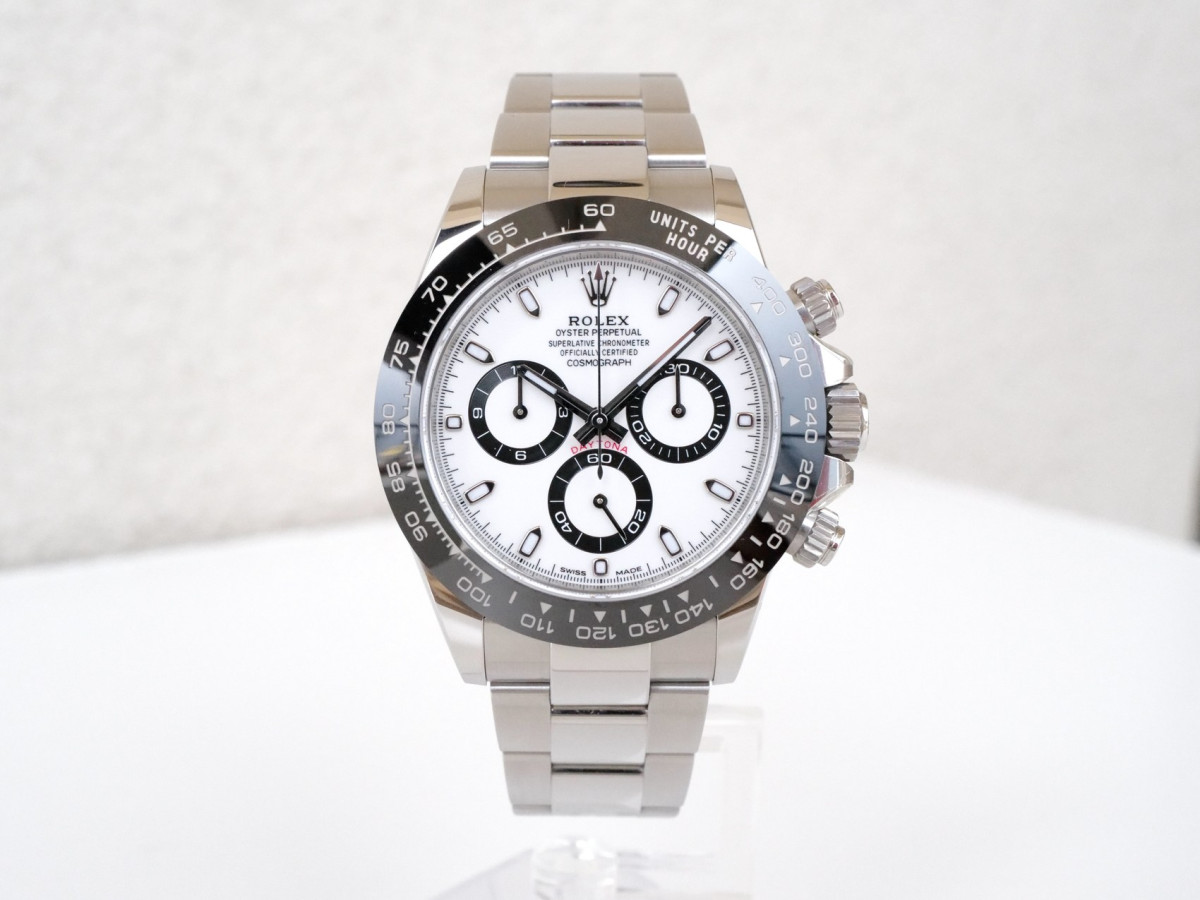 Швейцарские часы Rolex Cosmograph Daytona Panda White Dial (2021)