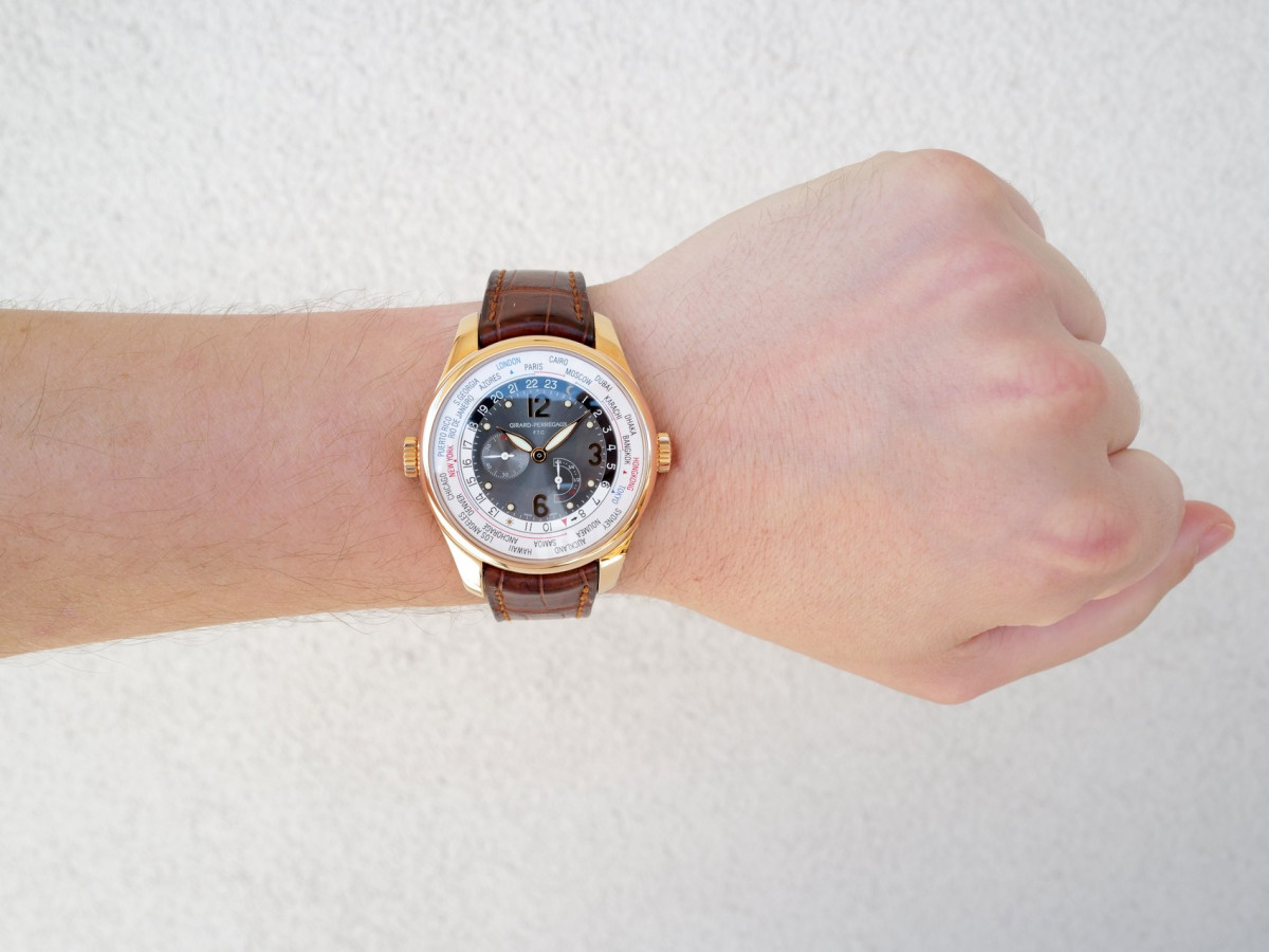 Швейцарские часы Girard Perregaux Traveller WW.TC Power Reserve 18K Rose Gold 41