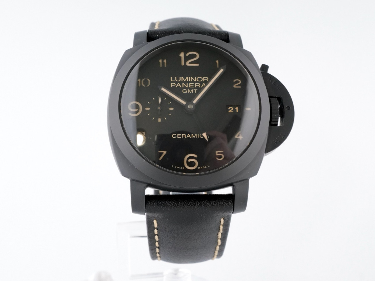 Швейцарський годинник Panerai Luminor 1950 3 Days GMT Ceramic 44