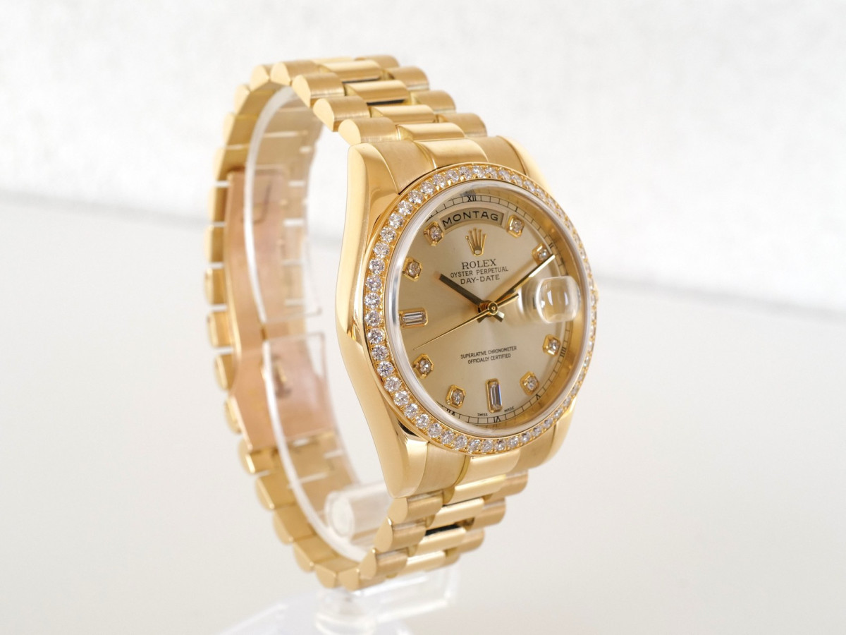 Швейцарський годинник Rolex Day-Date 36 President 18K Yellow Gold Diamond Bezel Dial