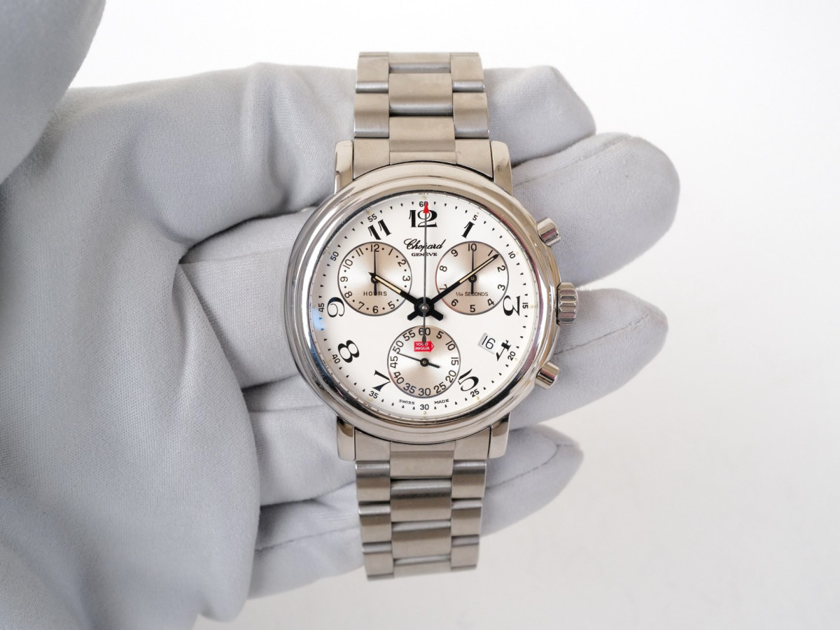 Швейцарские часы Chopard Mille Miglia Quartz 39
