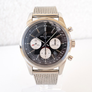 Швейцарський годинник Breitling Transocean Chronograph Panda Dial 43