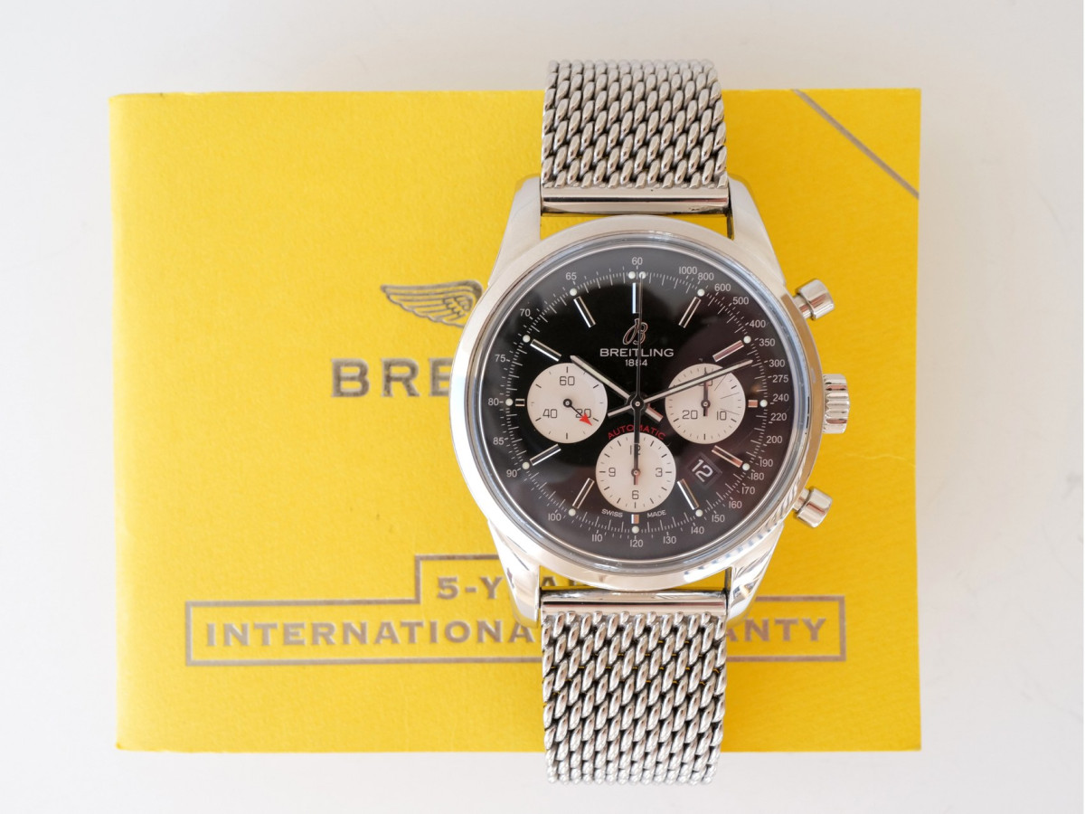 Швейцарський годинник Breitling Transocean Chronograph Panda Dial 43