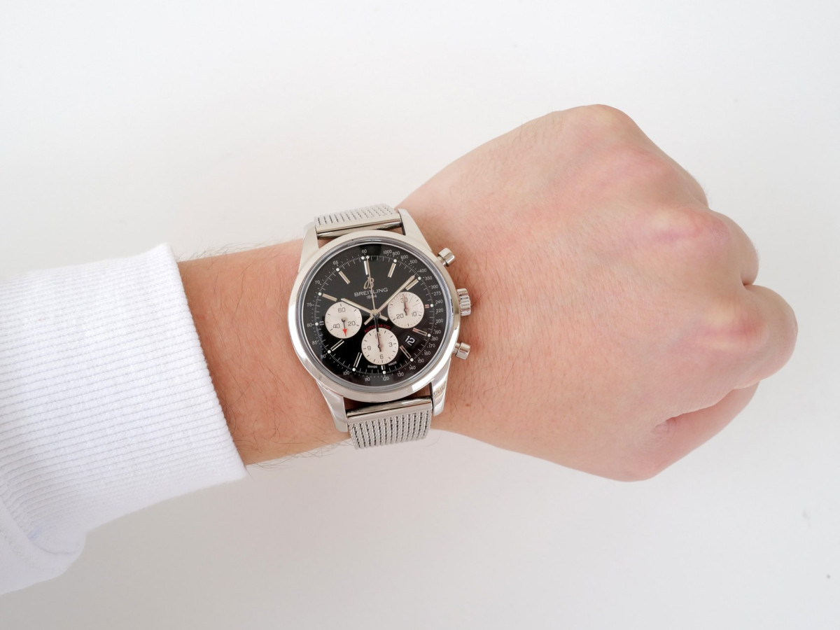 Швейцарський годинник Breitling Transocean Chronograph Panda Dial 43