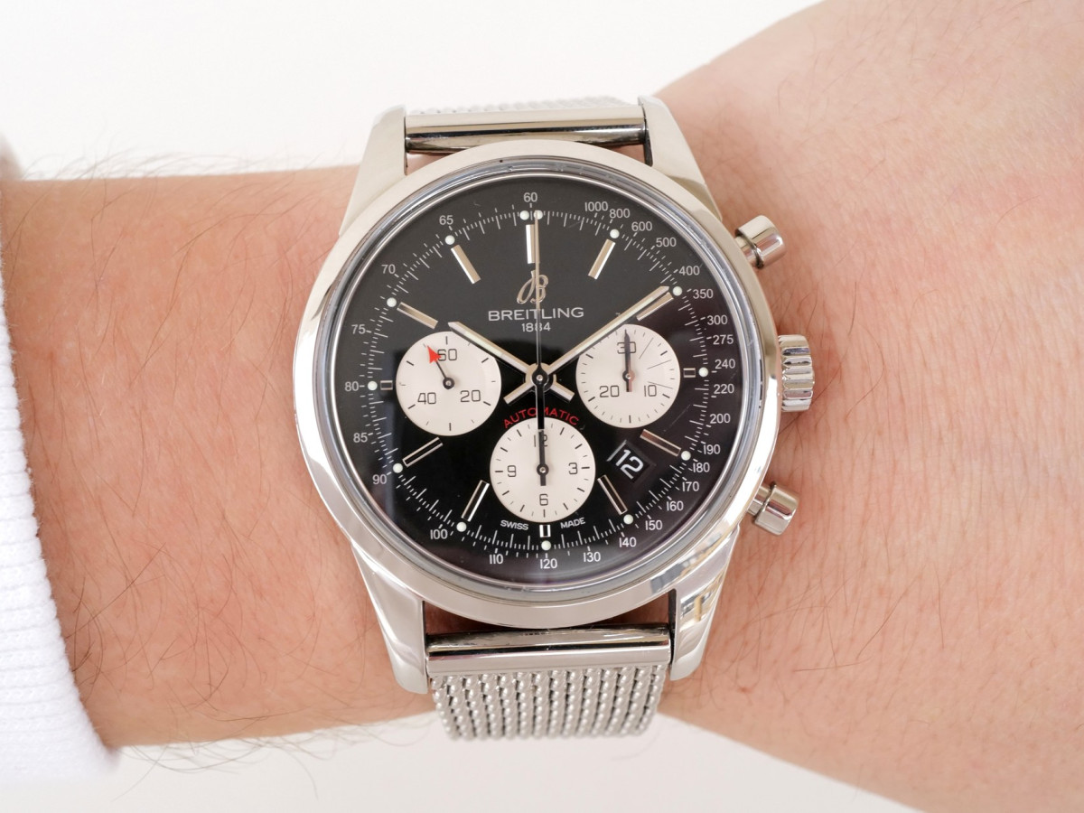 Швейцарський годинник Breitling Transocean Chronograph Panda Dial 43