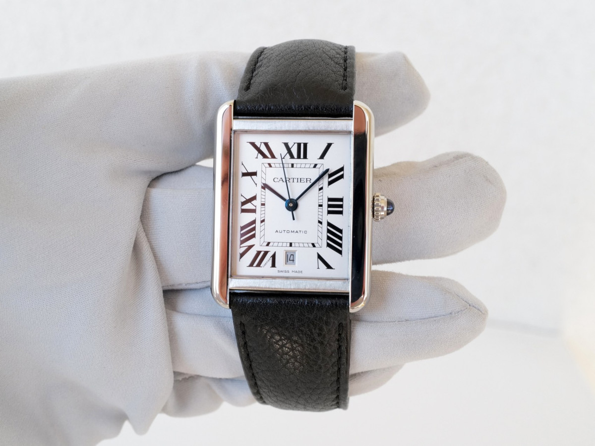 Швейцарський годинник Cartier Tank Solo XL
