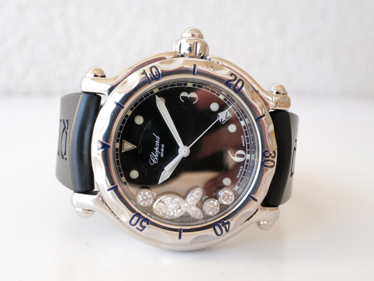 Швейцарские часы Chopard Happy Sport Happy Fish Black Dial 38