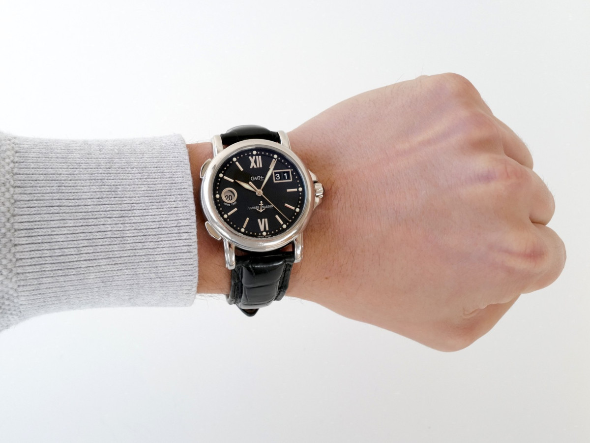 Швейцарские часы Ulysse Nardin San Marco Big Date GMT 40