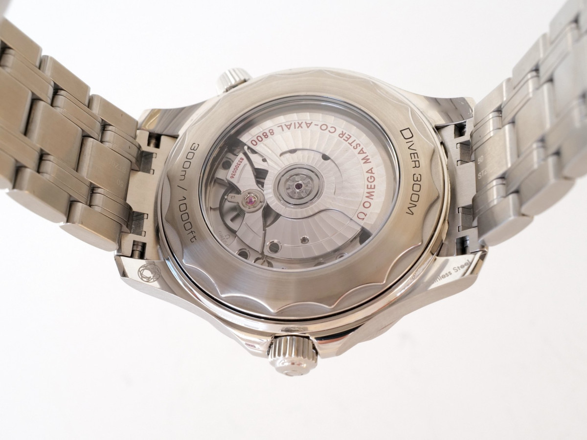 Swiss watch Omega Seamaster Diver 300M Black Dial 42