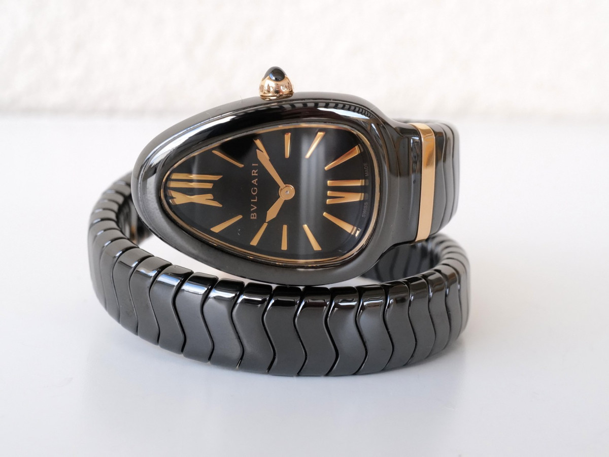 Швейцарський годинник Bulgari Serpenti Spiga Black Ceramic Single Spiral