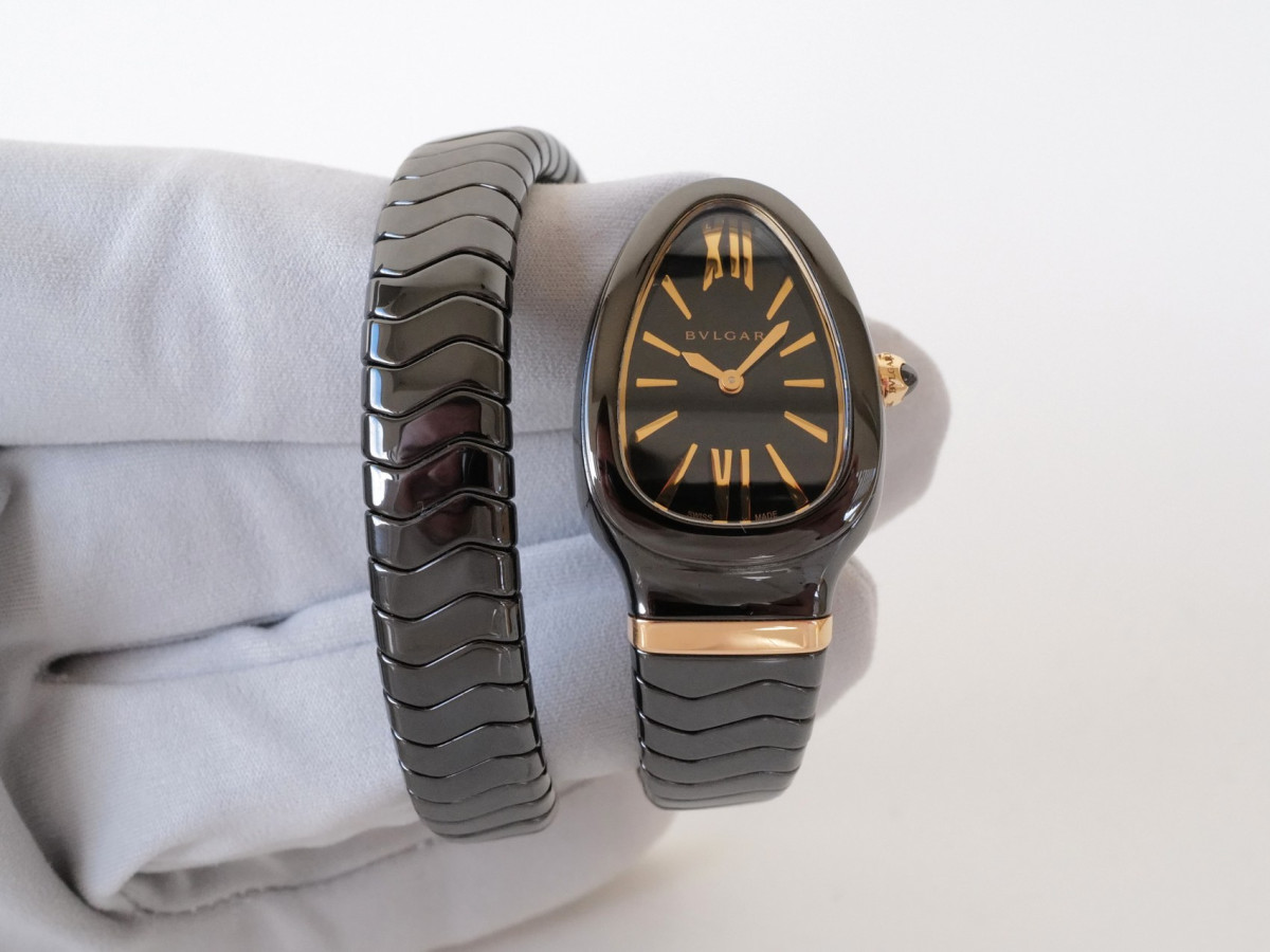 Швейцарський годинник Bulgari Serpenti Spiga Black Ceramic Single Spiral