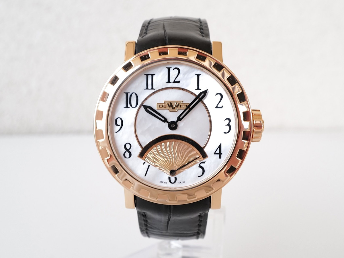 Швейцарський годинник Dewitt Academia Seconde Retrograde 250 Limited Edition 18K Rose Gold MOP Dial 43