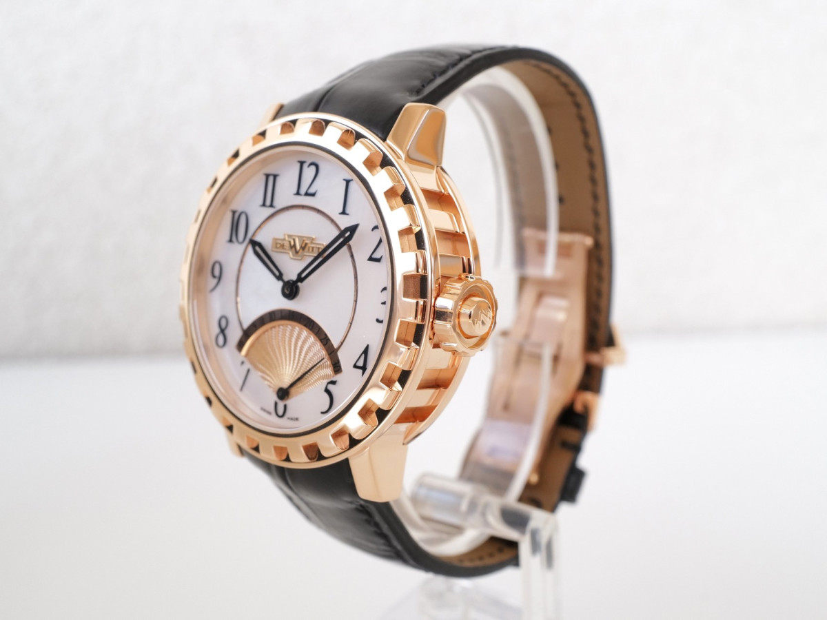 Швейцарський годинник Dewitt Academia Seconde Retrograde 250 Limited Edition 18K Rose Gold MOP Dial 43