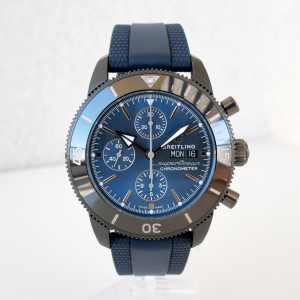 Швейцарський годинник Breitling Superocean Heritage 44 Chronograph Outerknown
