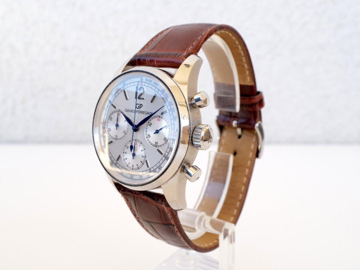 Швейцарський годинник Girard Perregaux Chrono 30 Anni in Fiat