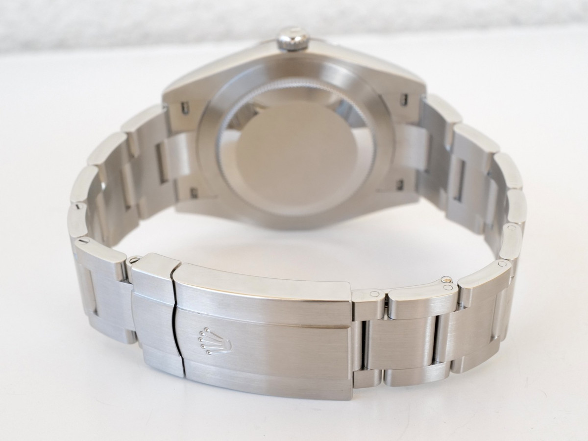 Швейцарський годинник Rolex Oyster Perpetual 41 Silver Dial