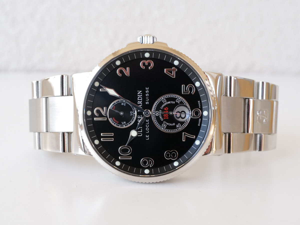 Швейцарские часы Ulysse Nardin Maxi Marine Chronometer Black Dial 41