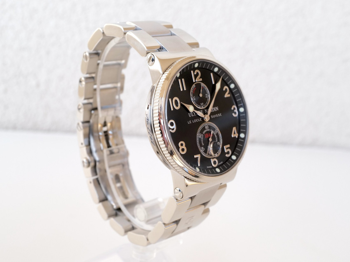 Швейцарские часы Ulysse Nardin Maxi Marine Chronometer Black Dial 41