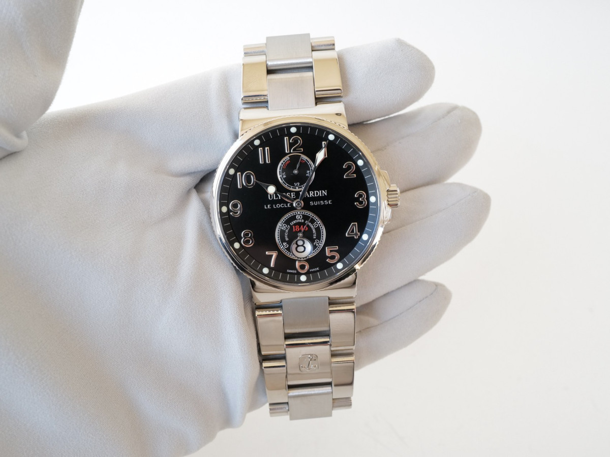 Швейцарские часы Ulysse Nardin Maxi Marine Chronometer Black Dial 41