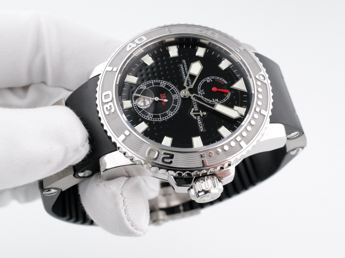 Швейцарские часы Ulysse Nardin Maxi Marine Diver 43