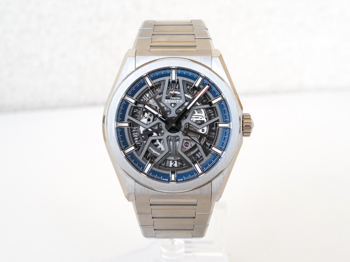 Швейцарський годинник Zenith Defy Classic Titanium Skeleton 41