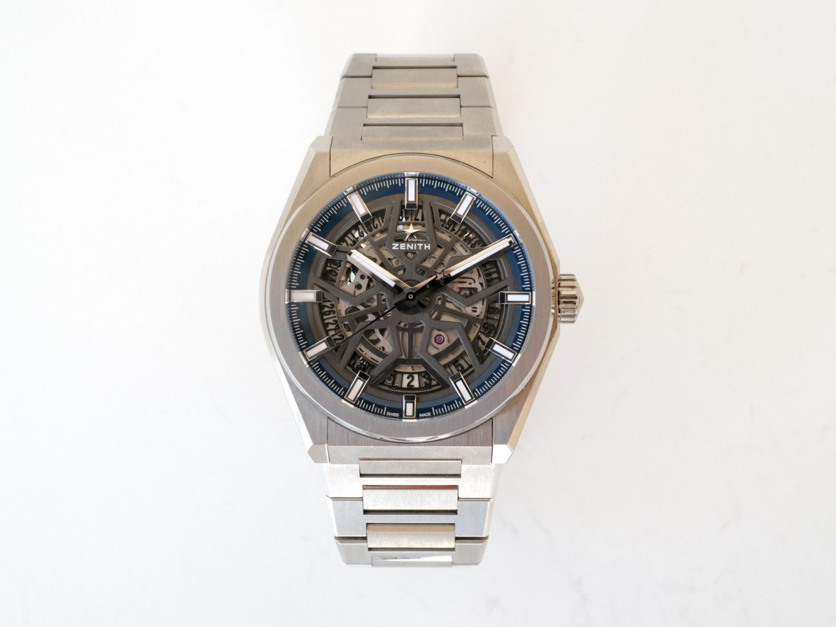 Швейцарський годинник Zenith Defy Classic Titanium Skeleton 41