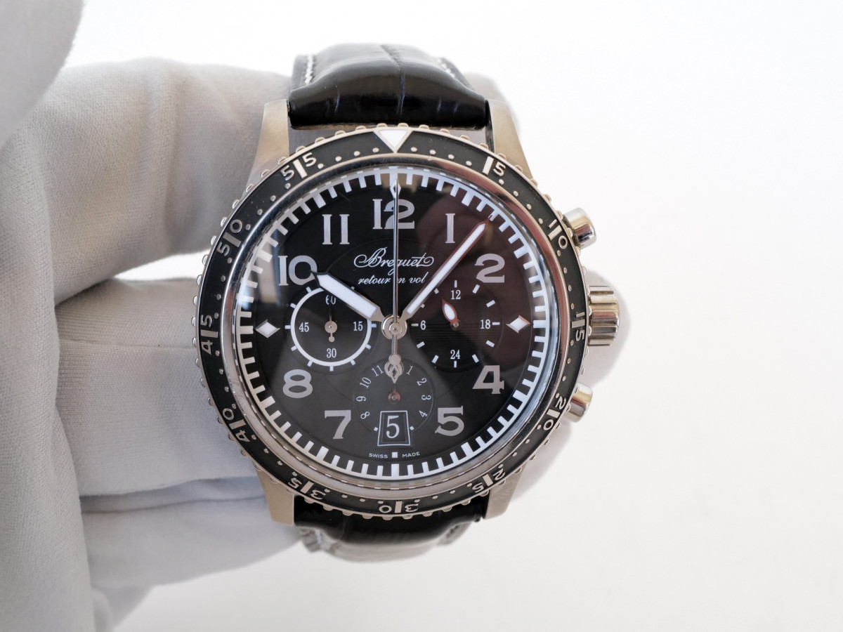 Швейцарський годинник Breguet Type XXI Flyback Titanium Chronograph 42