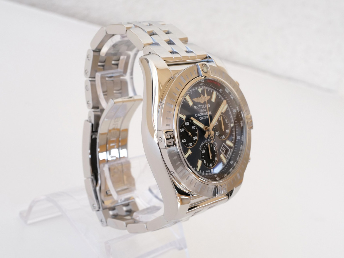 Swiss watch Breitling Chronomat 44 Special Edition