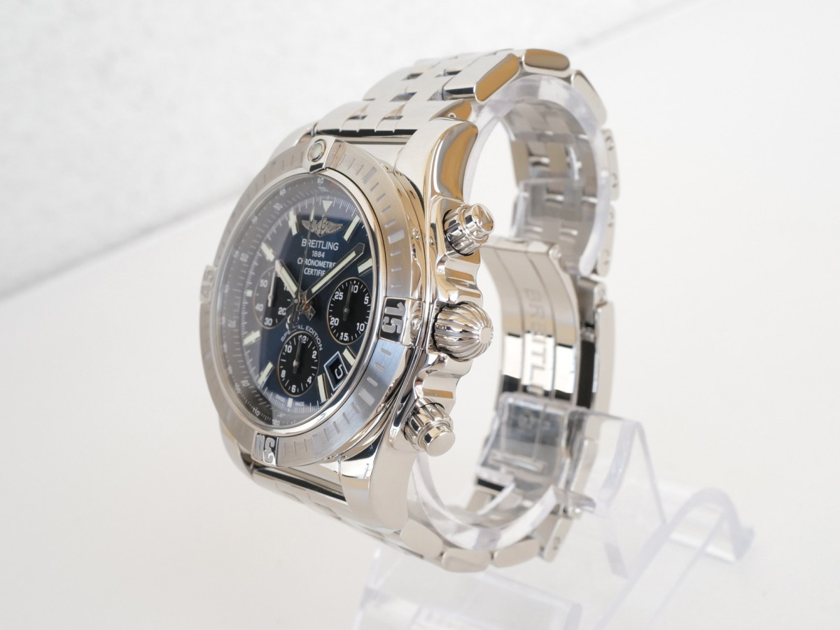 Swiss watch Breitling Chronomat 44 Special Edition