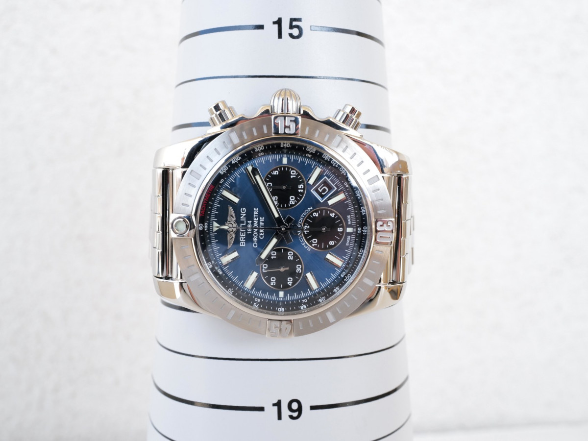 Swiss watch Breitling Chronomat 44 Special Edition
