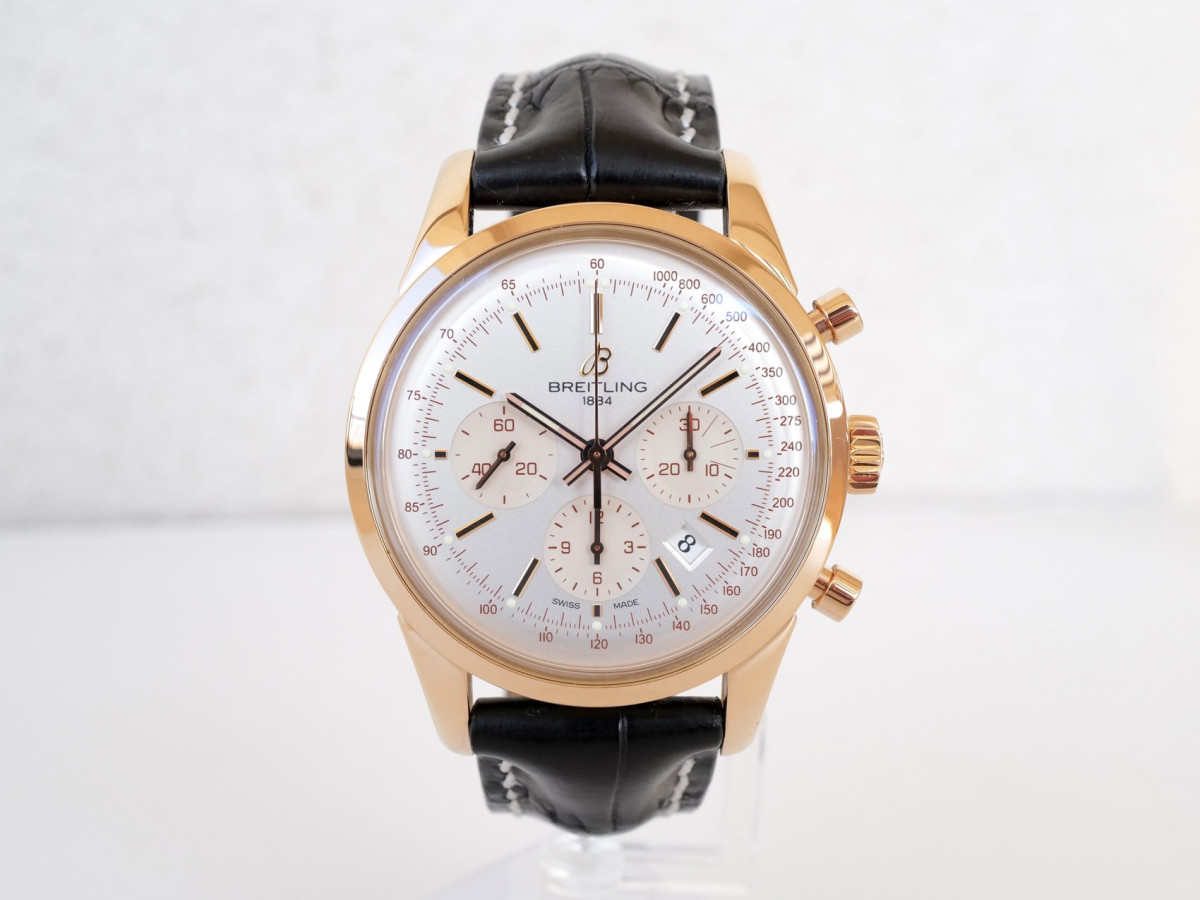 Швейцарський годинник Breitling Transocean 18K Rose Gold Chronograph 43