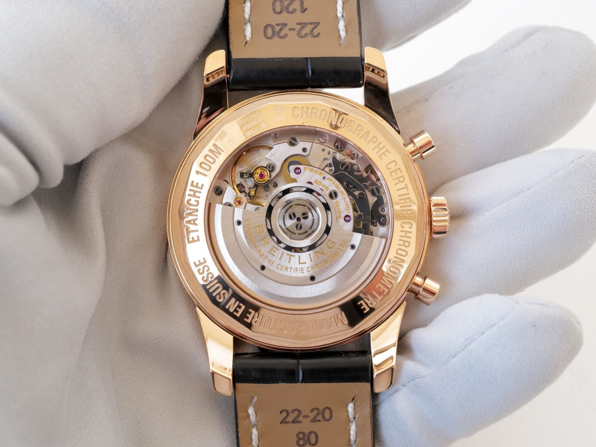 Швейцарський годинник Breitling Transocean 18K Rose Gold Chronograph 43