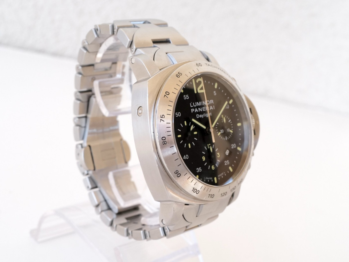 Швейцарський годинник Panerai Luminor Daylight Chronograph 44