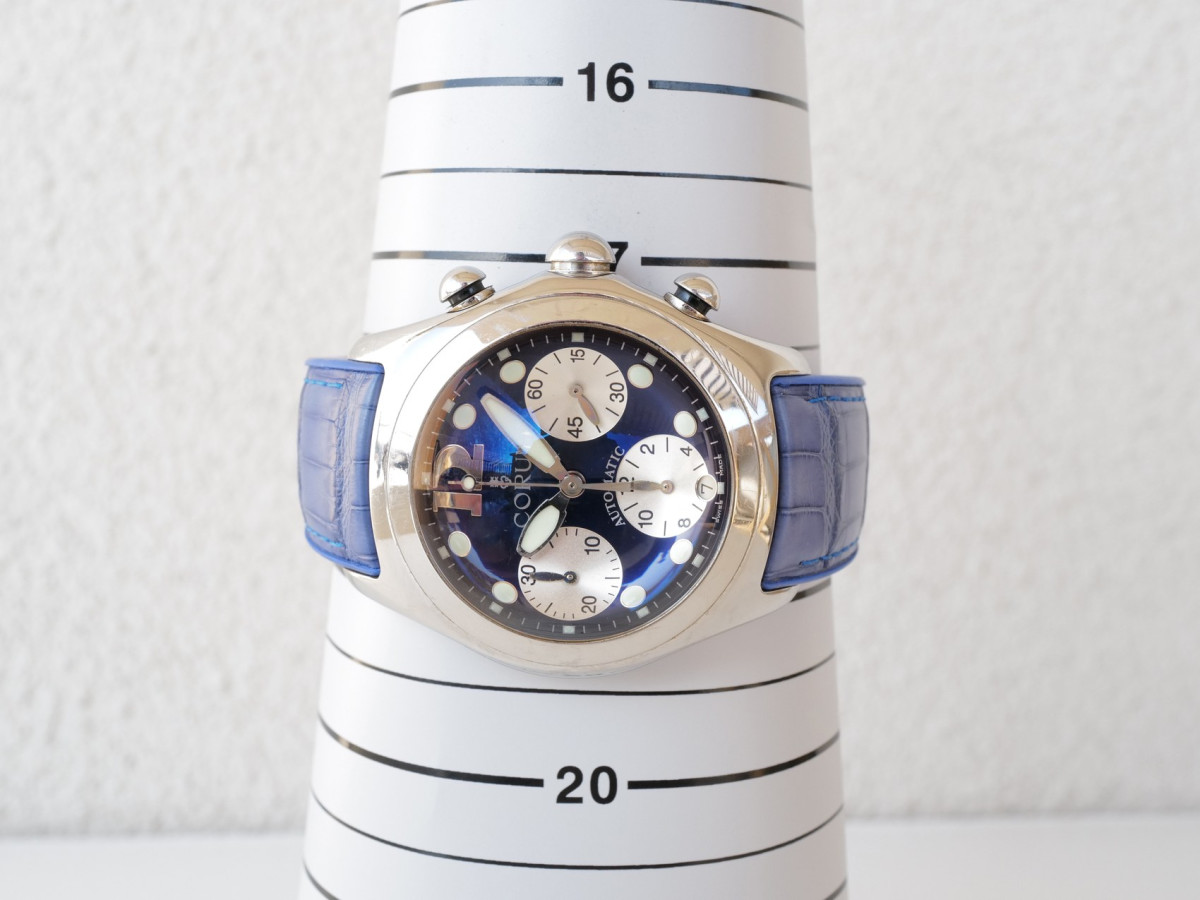 Швейцарський годинник Corum Bubble Chronograph Blue Dial 45