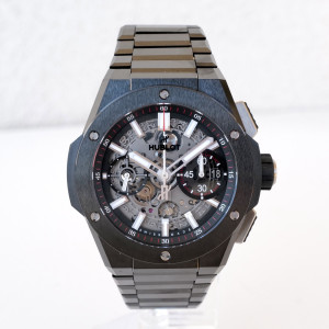 Швейцарський годинник Hublot Big Bang Integrated Black Magic 42