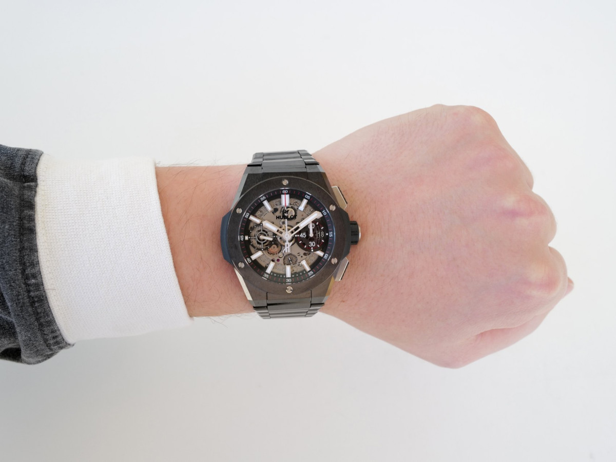 Швейцарський годинник Hublot Big Bang Integrated Black Magic 42