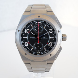 Швейцарський годинник IWC Ingenieur Chronograph AMG 42