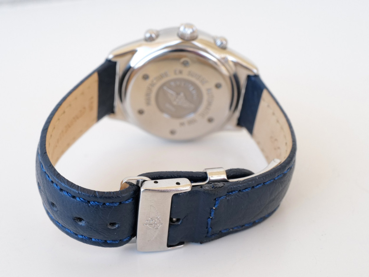 Швейцарський годинник Breitling Chrono Cockpit 37