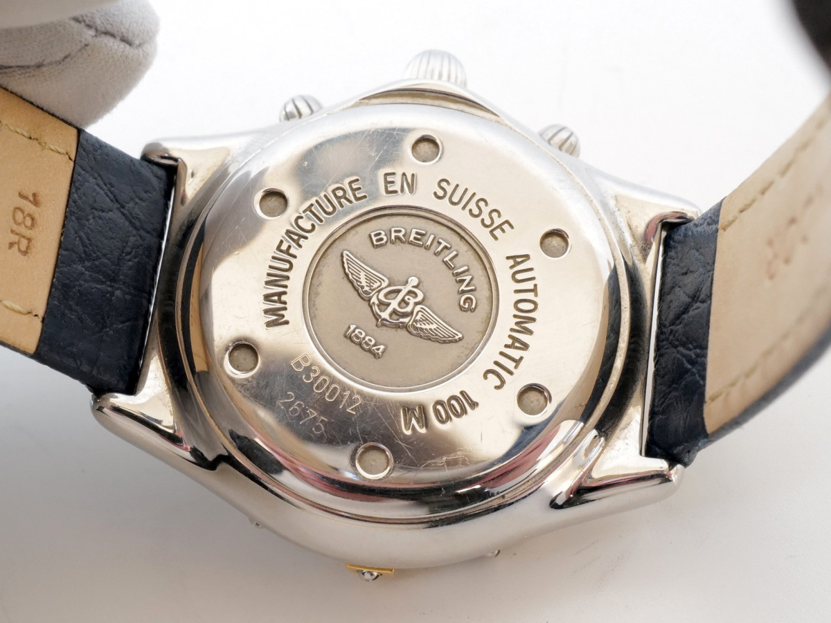 Швейцарський годинник Breitling Chrono Cockpit 37