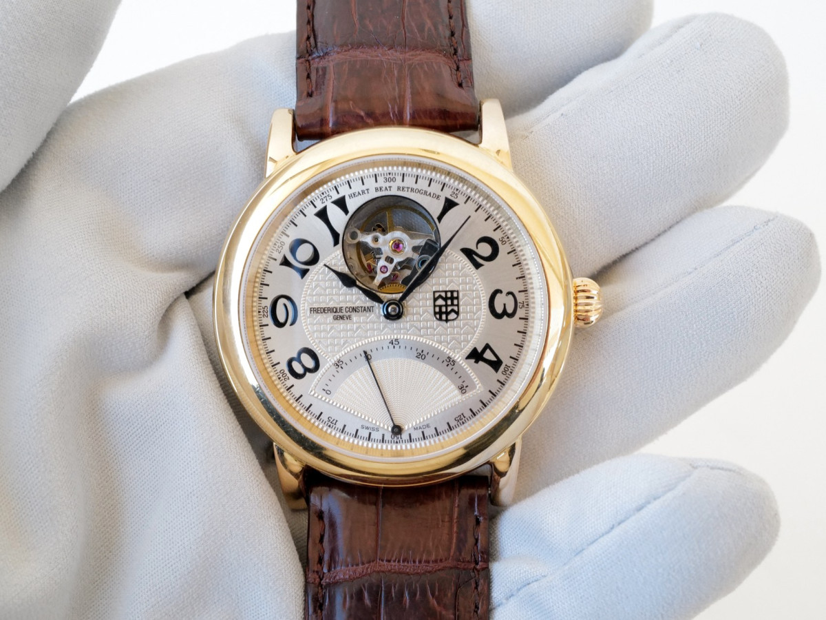 Швейцарський годинник Frederique Constant Heart Beat Retrograde Limited Edition 18K Yellow Gold 39