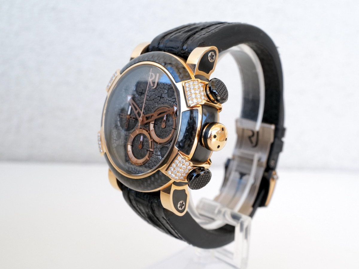 Швейцарские часы Romain Jerome Moon Dust DNA Chronograph 18K Rose Gold Diamonds Lunar Grey Dial Carbon Bezel 46