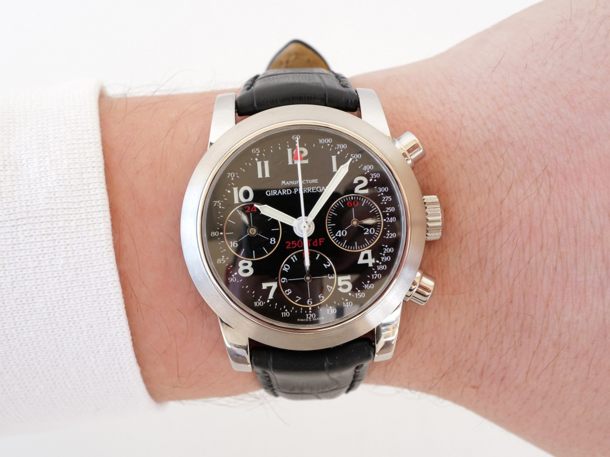 Швейцарський годинник Girard-Perregaux Ferrari 250 GT TdF Chronograph 40