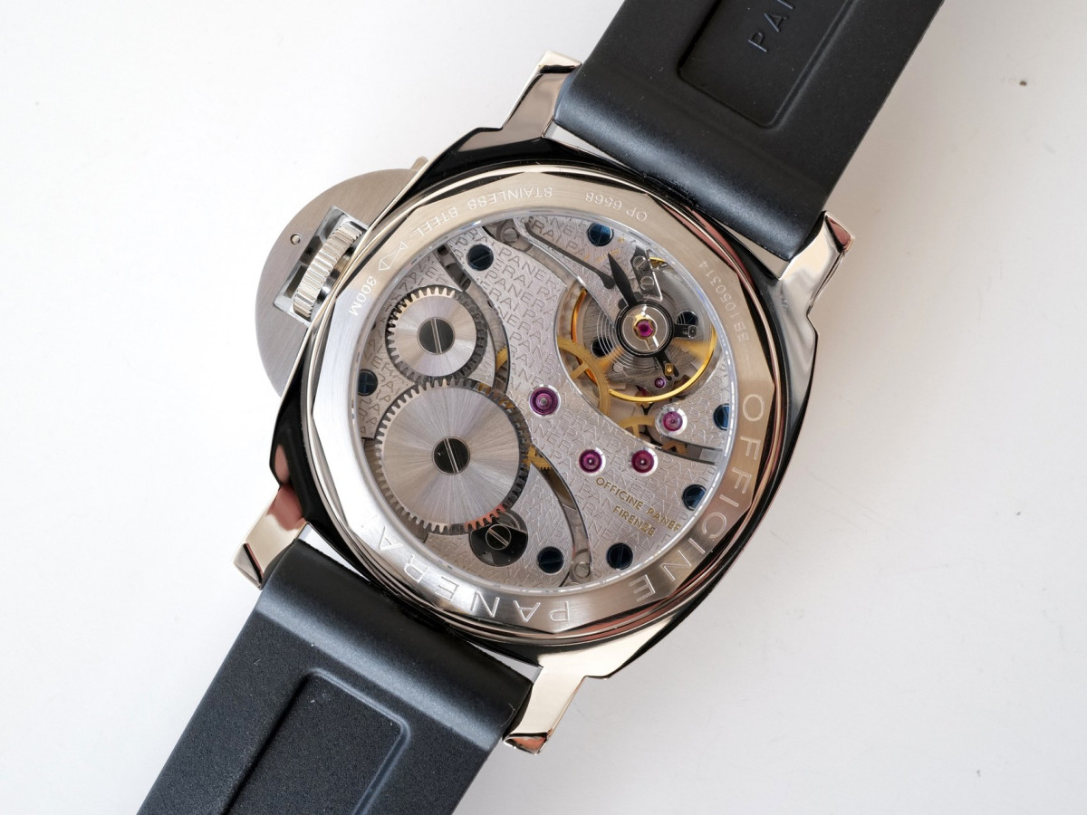 Швейцарские часы Panerai Luminor Base 44