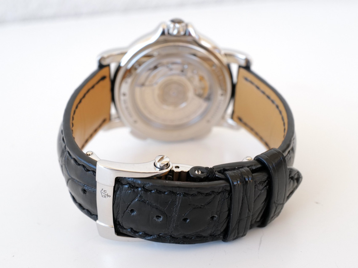 Швейцарские часы Ulysse Nardin San Marco Big Date GMT 40