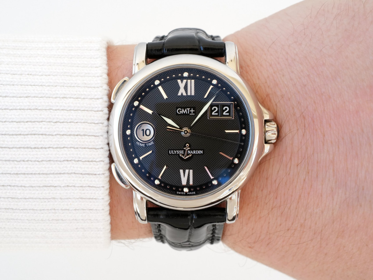 Швейцарские часы Ulysse Nardin San Marco Big Date GMT 40