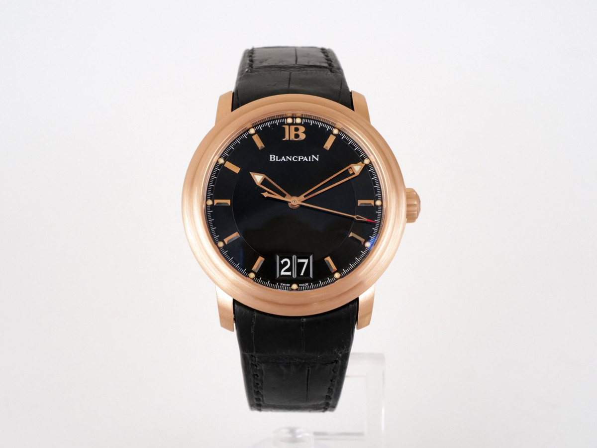 Швейцарские часы Blancpain Leman Ultra-Slim Grande Date Limited Edition 18K Rose Gold 40