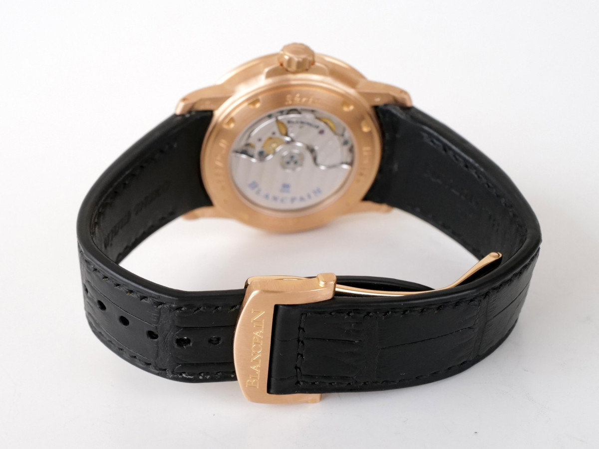 Швейцарские часы Blancpain Leman Ultra-Slim Grande Date Limited Edition 18K Rose Gold 40