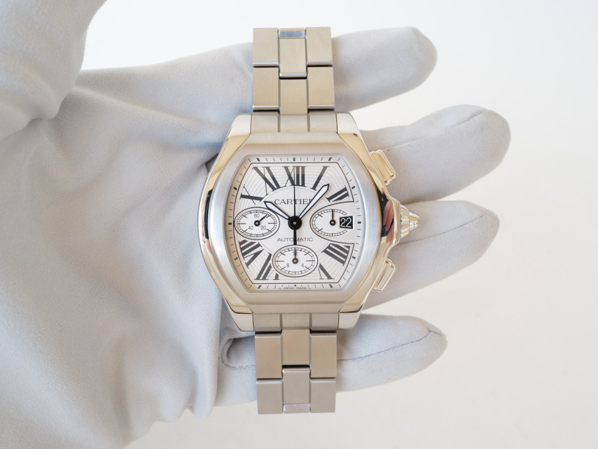Швейцарський годинник Cartier Roadster XL Chronograph
