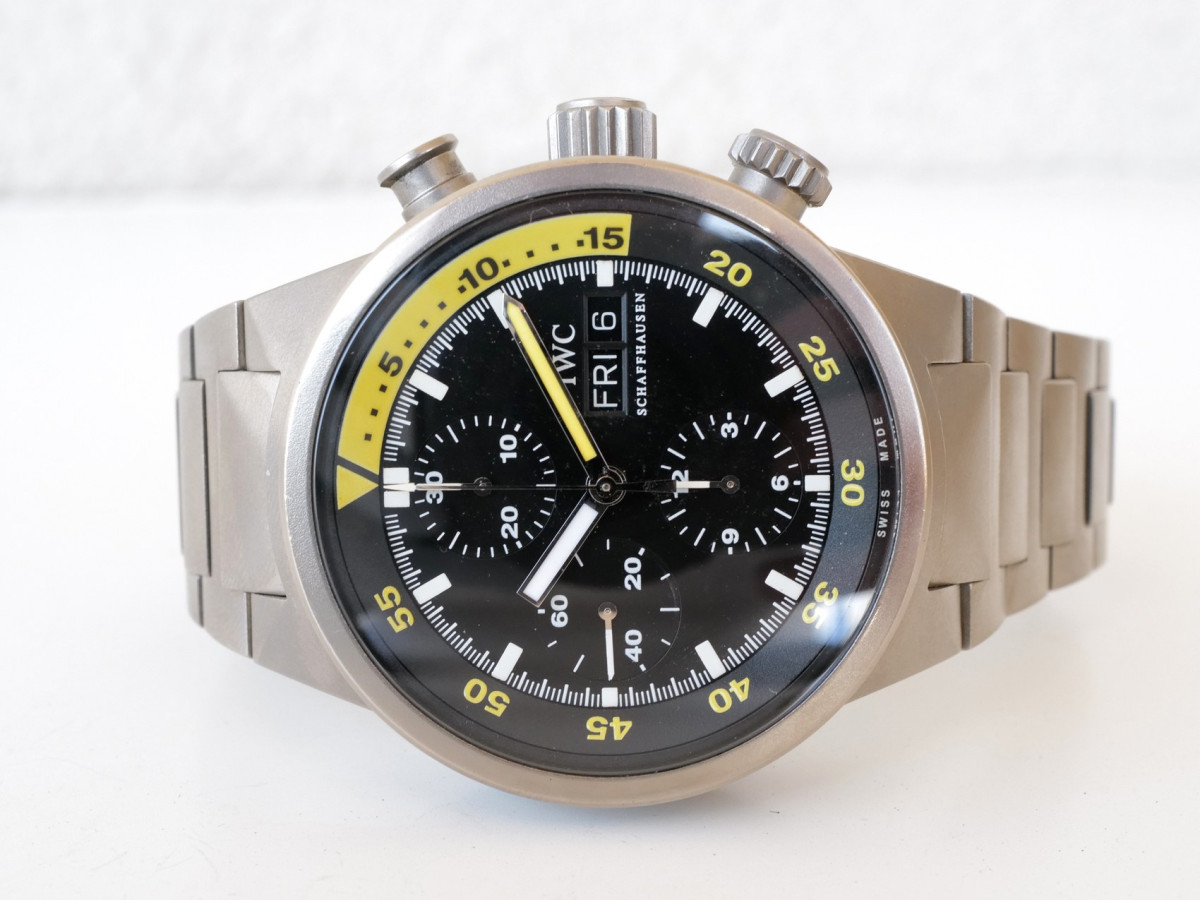 Швейцарський годинник IWC Aquatimer Titanium Chronograph